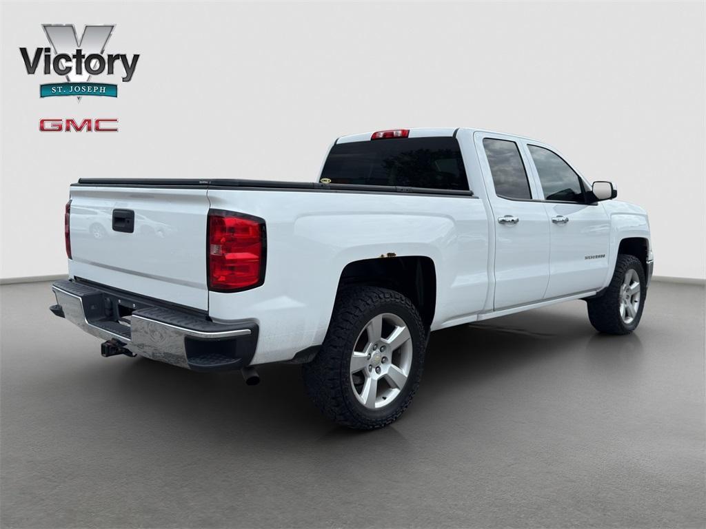 used 2015 Chevrolet Silverado 1500 car, priced at $18,155