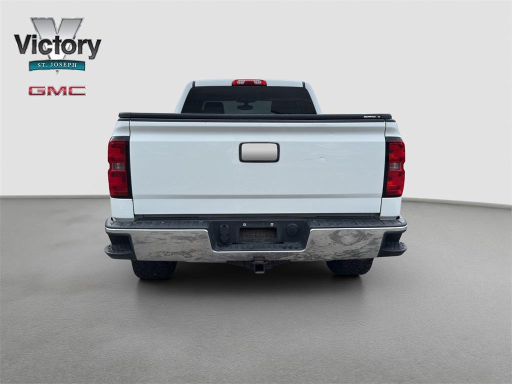 used 2015 Chevrolet Silverado 1500 car, priced at $18,155