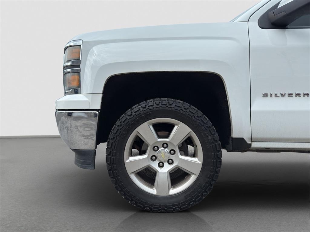 used 2015 Chevrolet Silverado 1500 car, priced at $18,155