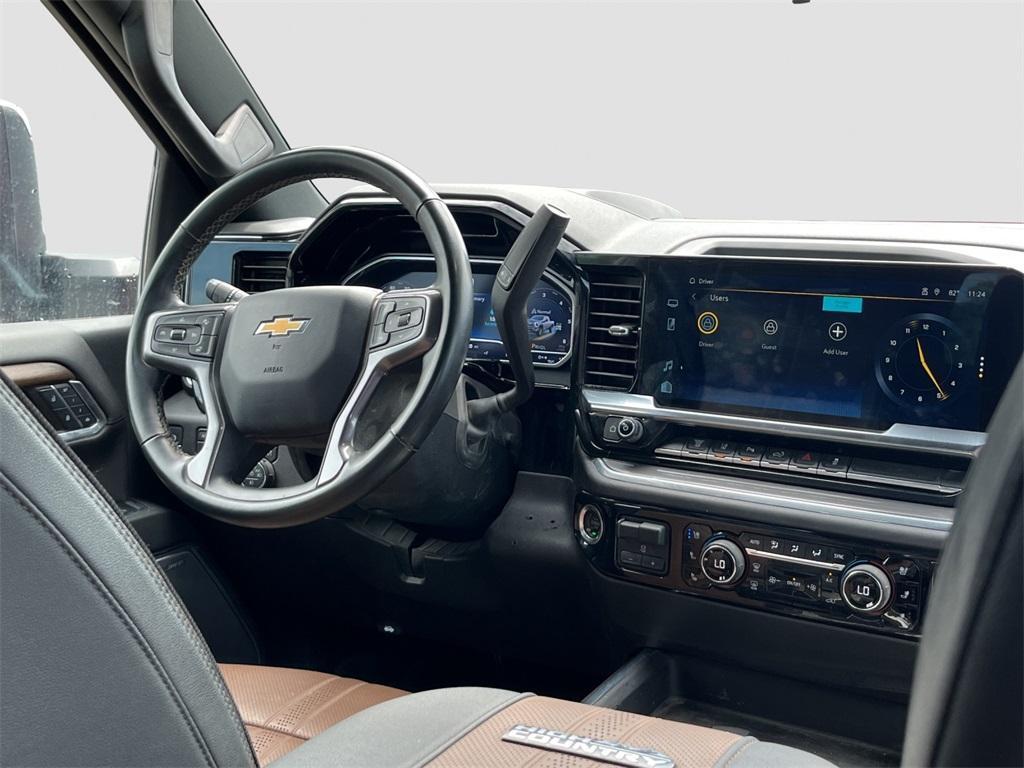 used 2024 Chevrolet Silverado 3500 car, priced at $74,222