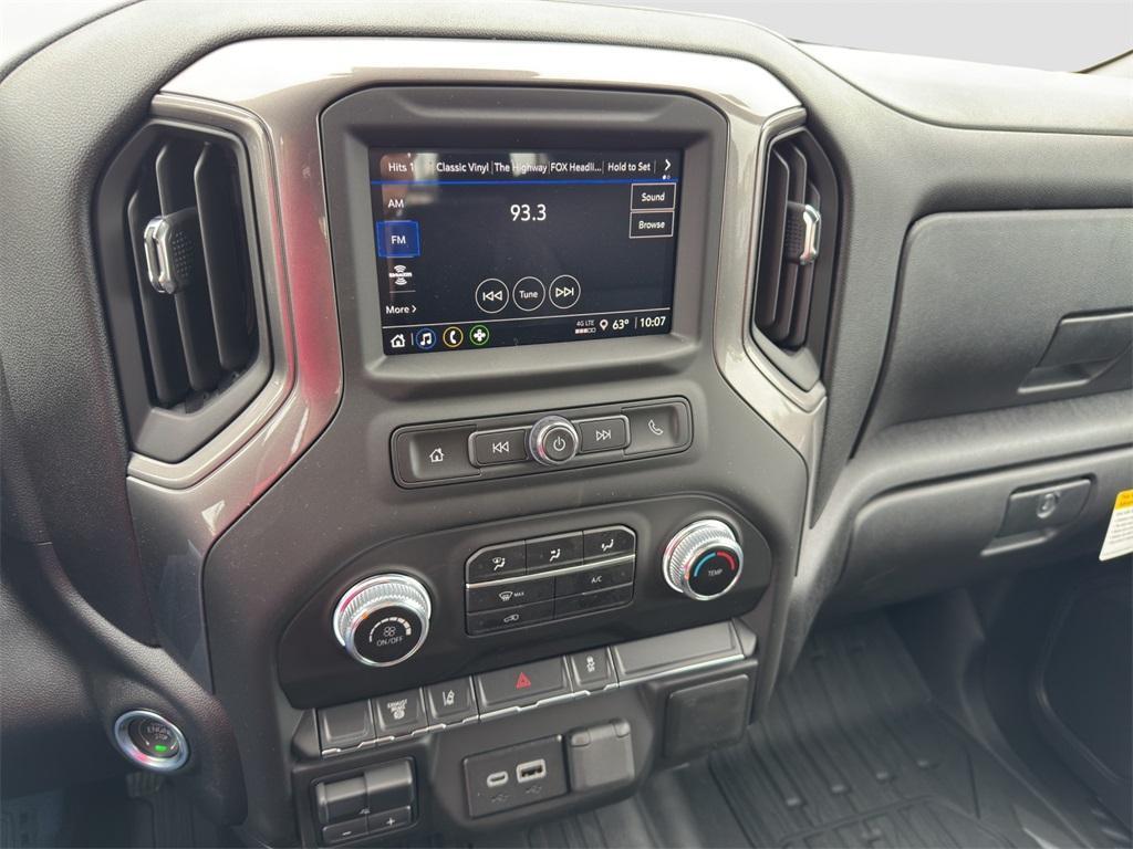 new 2025 GMC Sierra 2500 car, priced at $60,540