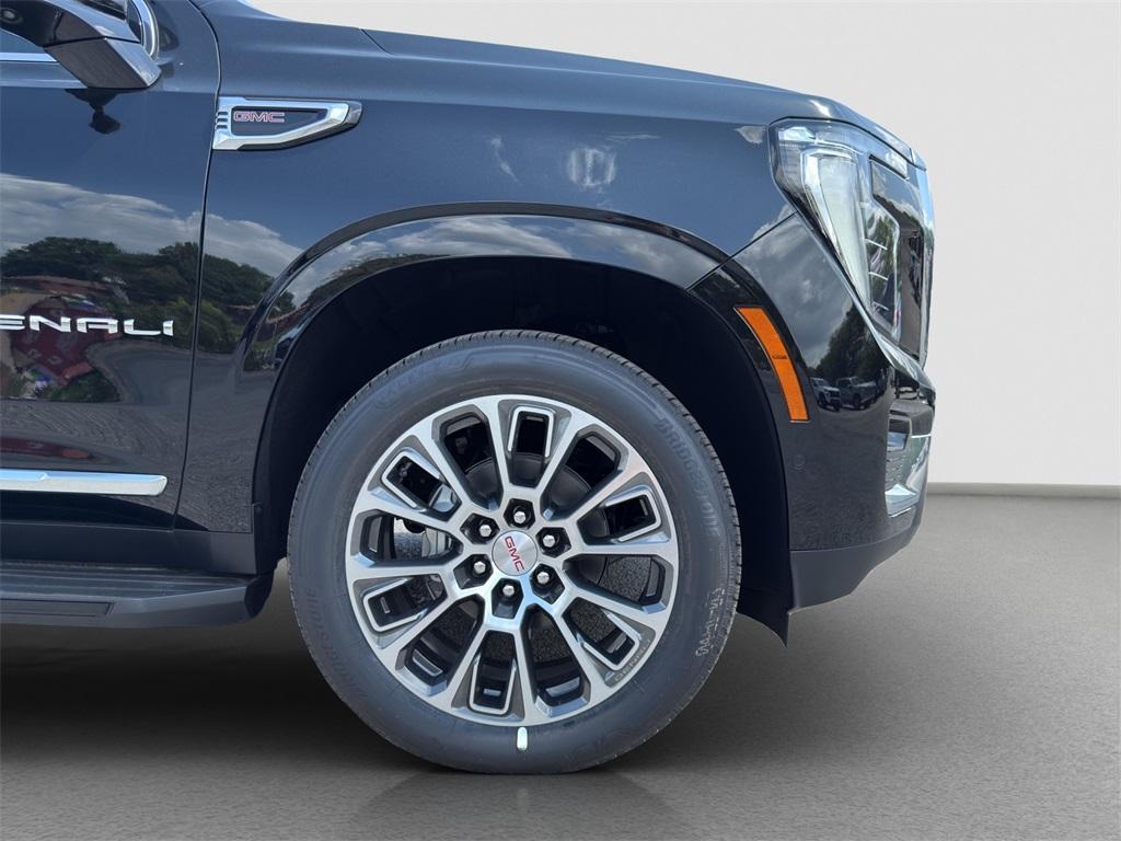 new 2025 GMC Yukon car, priced at $81,815