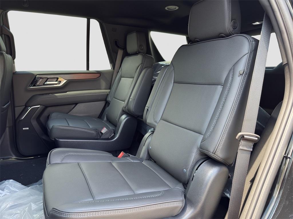 new 2025 GMC Yukon car, priced at $81,815
