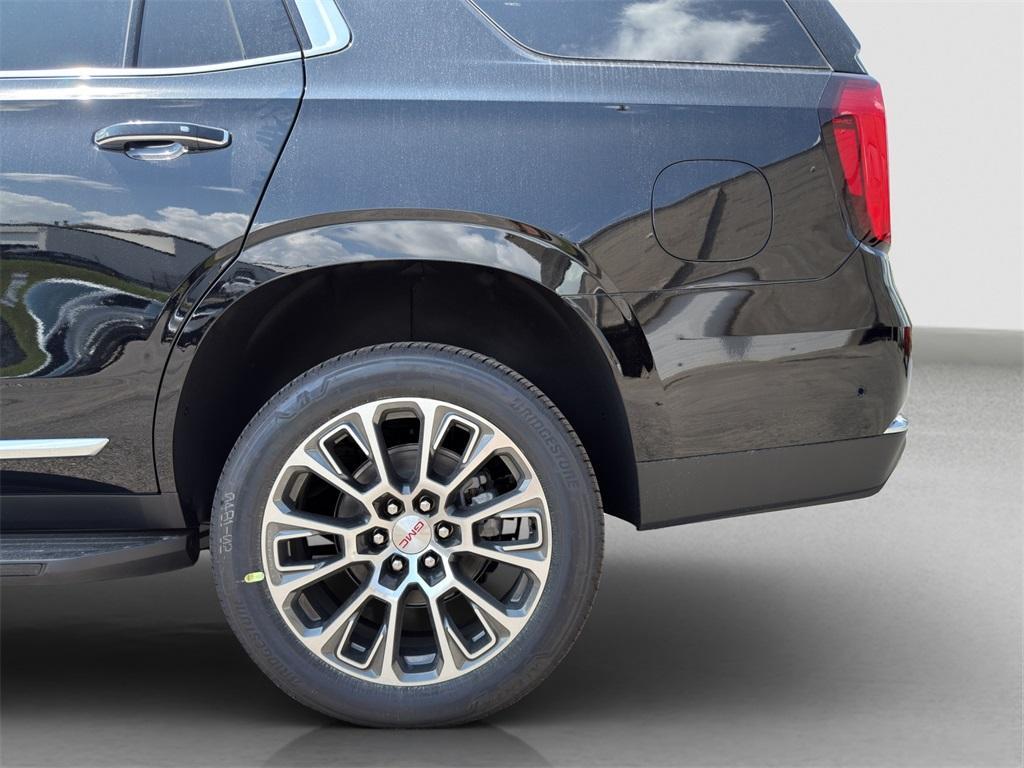 new 2025 GMC Yukon car, priced at $81,815