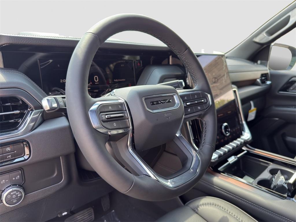 new 2025 GMC Yukon car, priced at $81,815