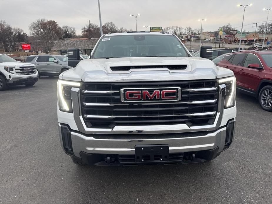 new 2025 GMC Sierra 3500 car, priced at $68,300