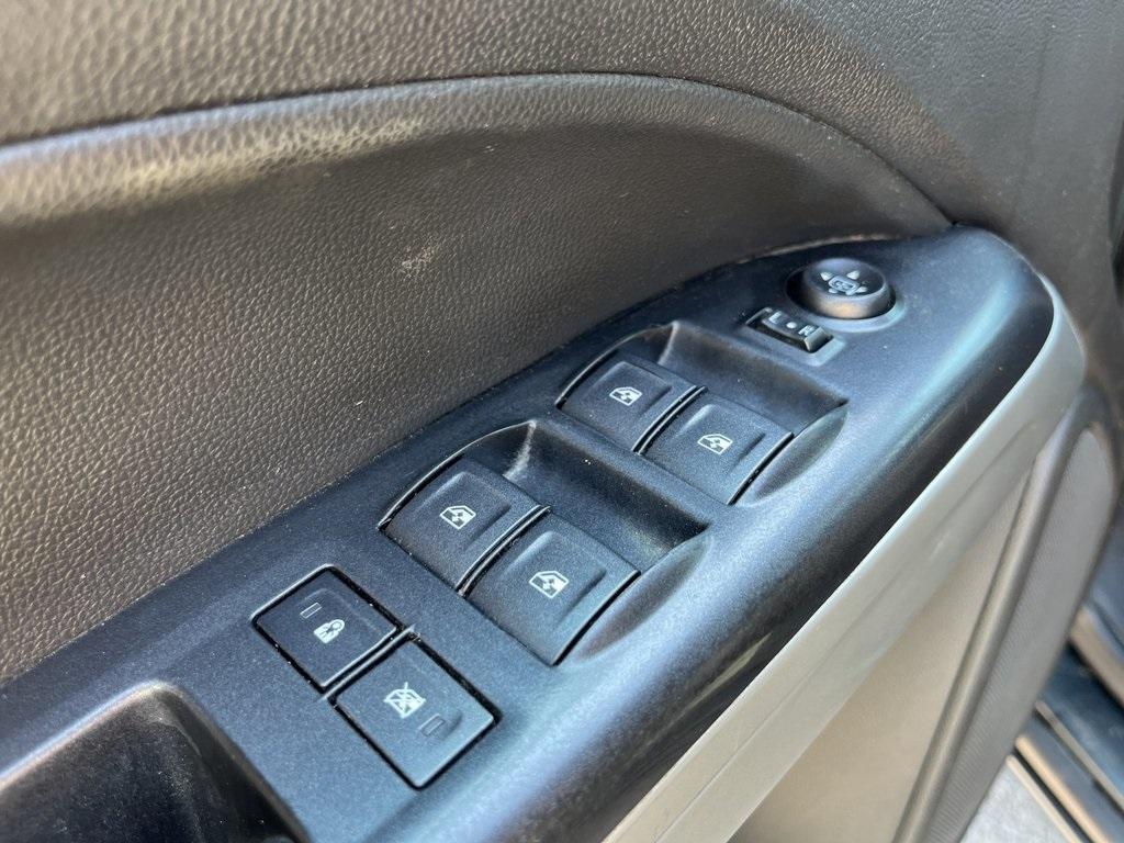 used 2017 Chevrolet Colorado car, priced at $15,950
