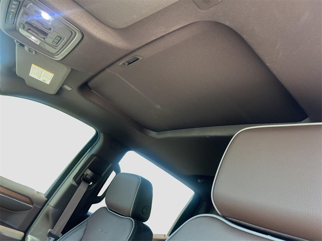 used 2023 GMC Sierra 1500 car, priced at $56,200
