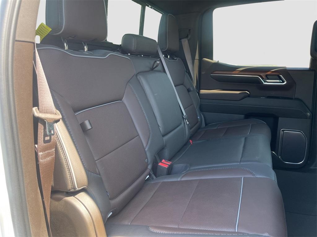 used 2023 GMC Sierra 1500 car, priced at $56,200