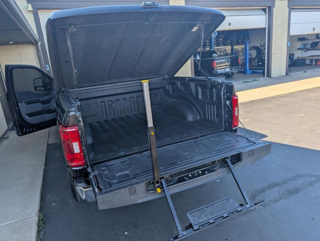 used 2021 Ford F-150 car, priced at $25,500