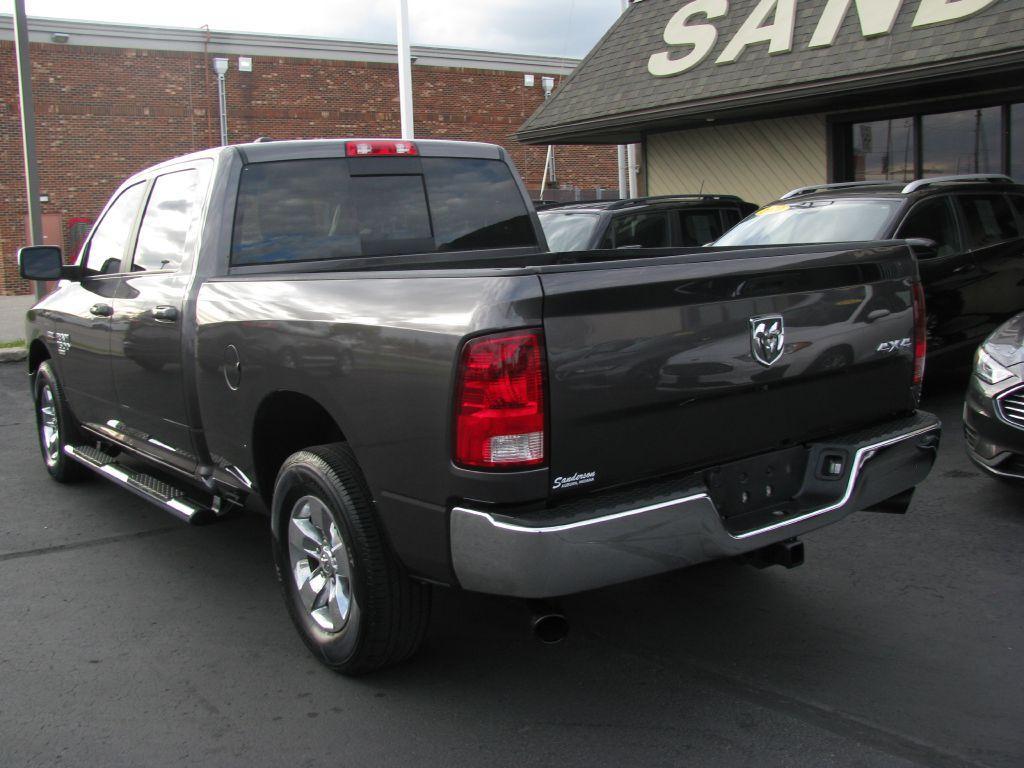 used 2020 Ram 1500 Classic car, priced at $24,900