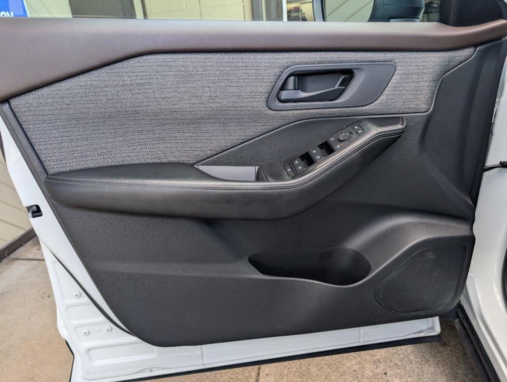 used 2022 Nissan Rogue car, priced at $16,900