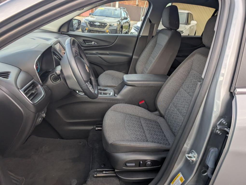 used 2023 Chevrolet Equinox car, priced at $17,900