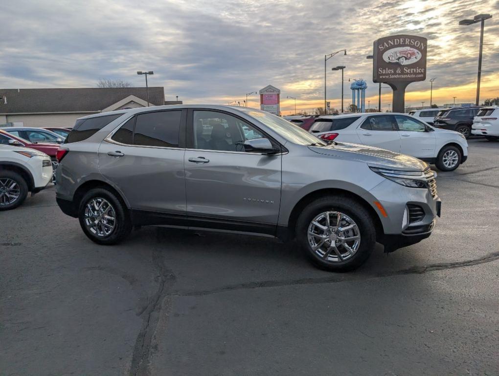 used 2023 Chevrolet Equinox car, priced at $17,900