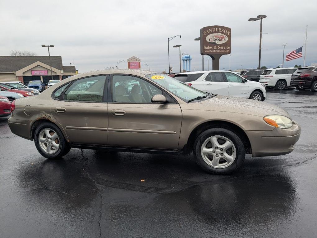 used 2003 Ford Taurus car, priced at $2,400