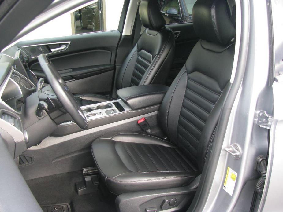 used 2021 Ford Edge car, priced at $20,900