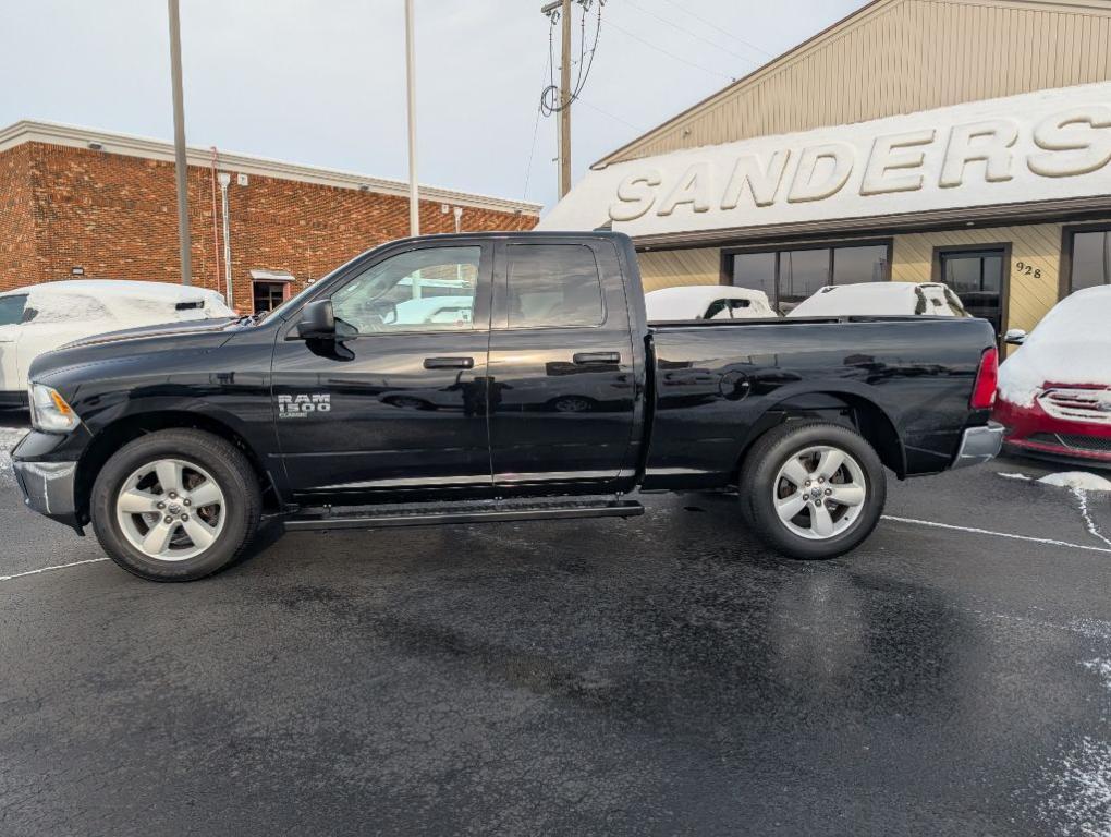 used 2022 Ram 1500 Classic car, priced at $27,400