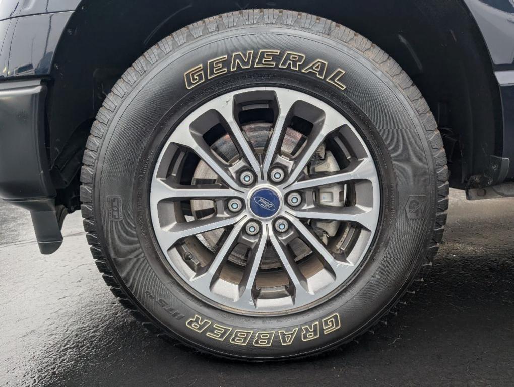 used 2021 Ford F-150 car, priced at $24,900