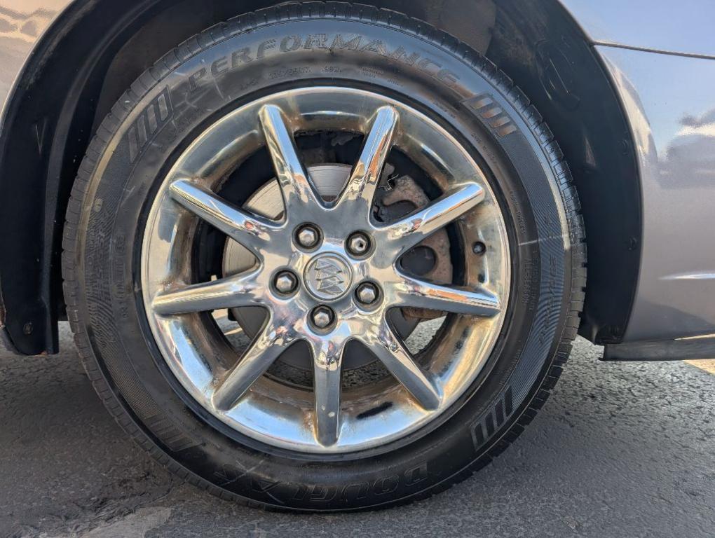 used 2007 Buick Lucerne car, priced at $5,900