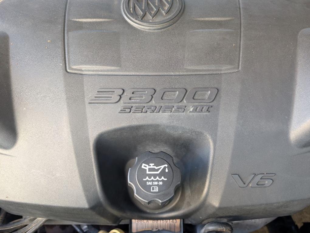 used 2007 Buick Lucerne car, priced at $5,900