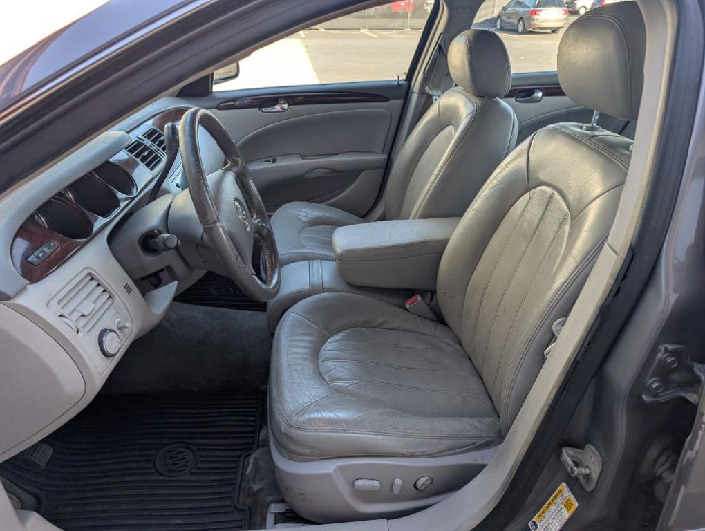 used 2007 Buick Lucerne car, priced at $5,900