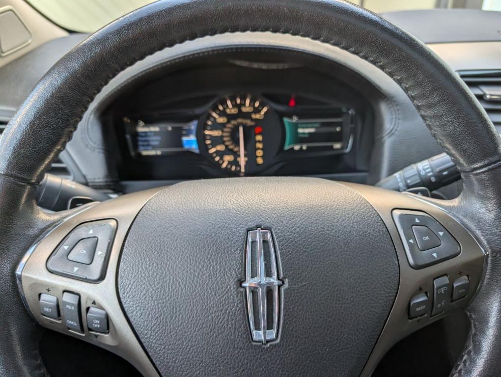 used 2015 Lincoln MKX car, priced at $14,900