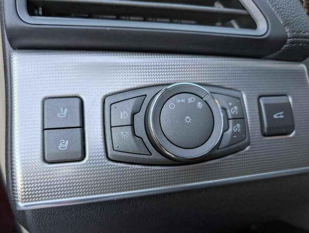 used 2015 Lincoln MKX car, priced at $14,900