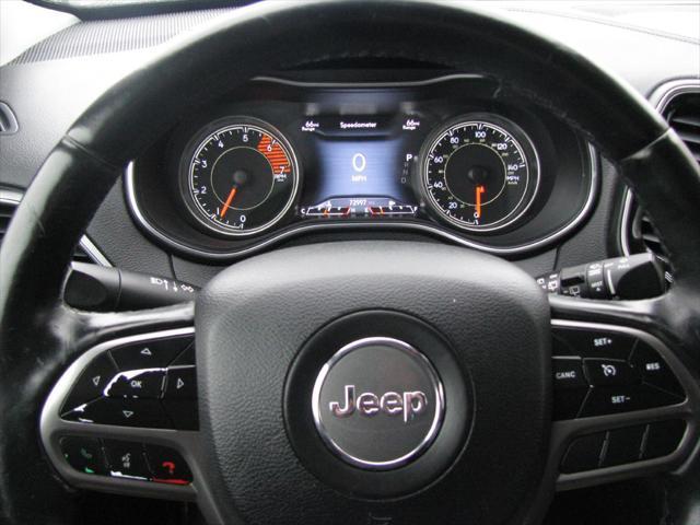 used 2019 Jeep Cherokee car, priced at $17,900