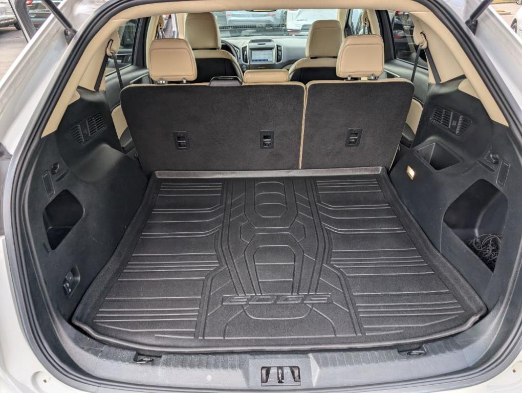 used 2020 Ford Edge car, priced at $15,900