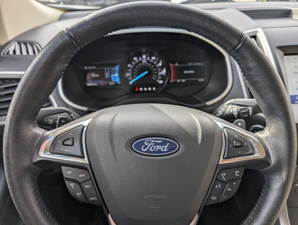 used 2020 Ford Edge car, priced at $15,900