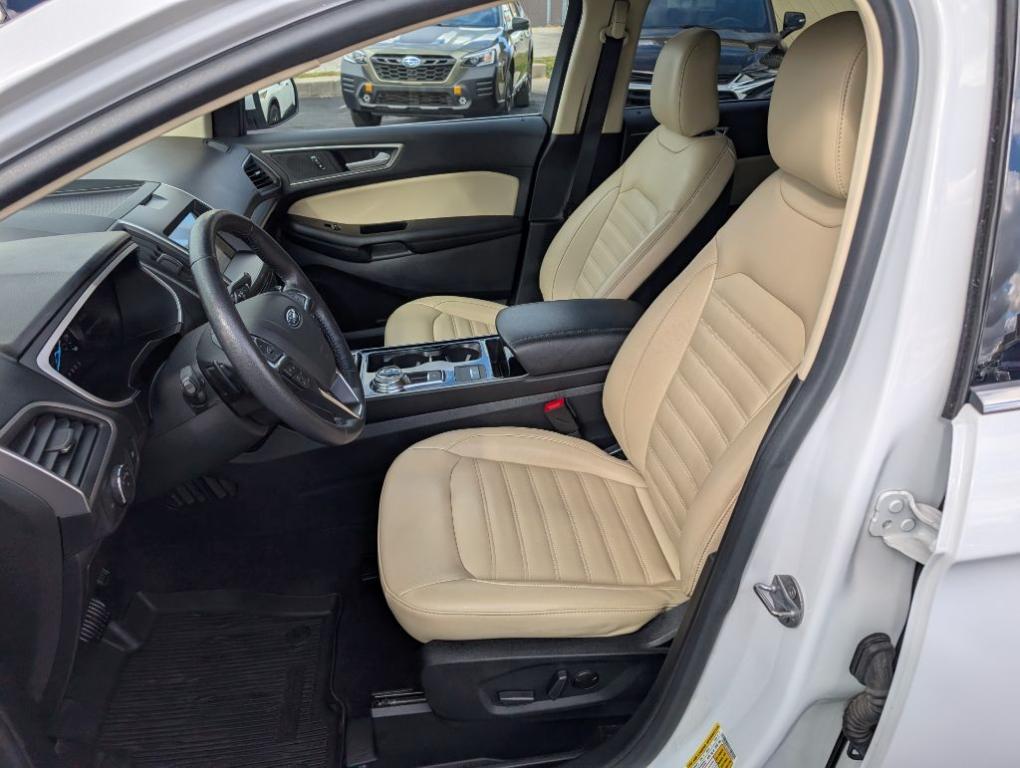used 2020 Ford Edge car, priced at $15,900