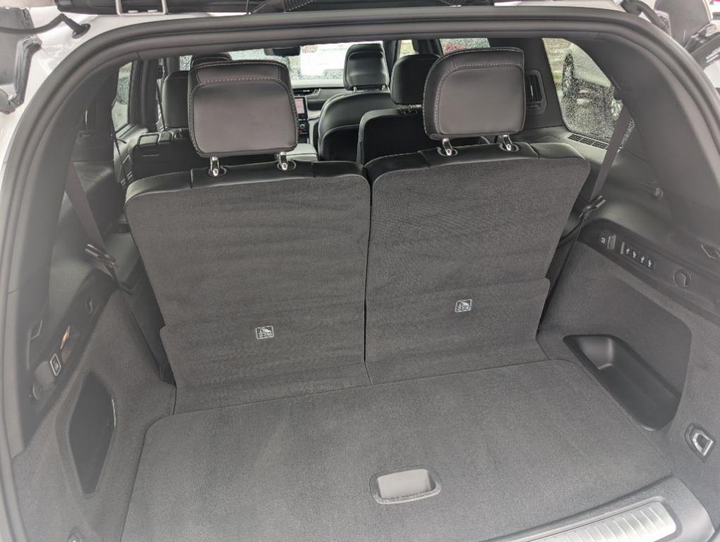 used 2023 Jeep Grand Cherokee L car, priced at $29,900