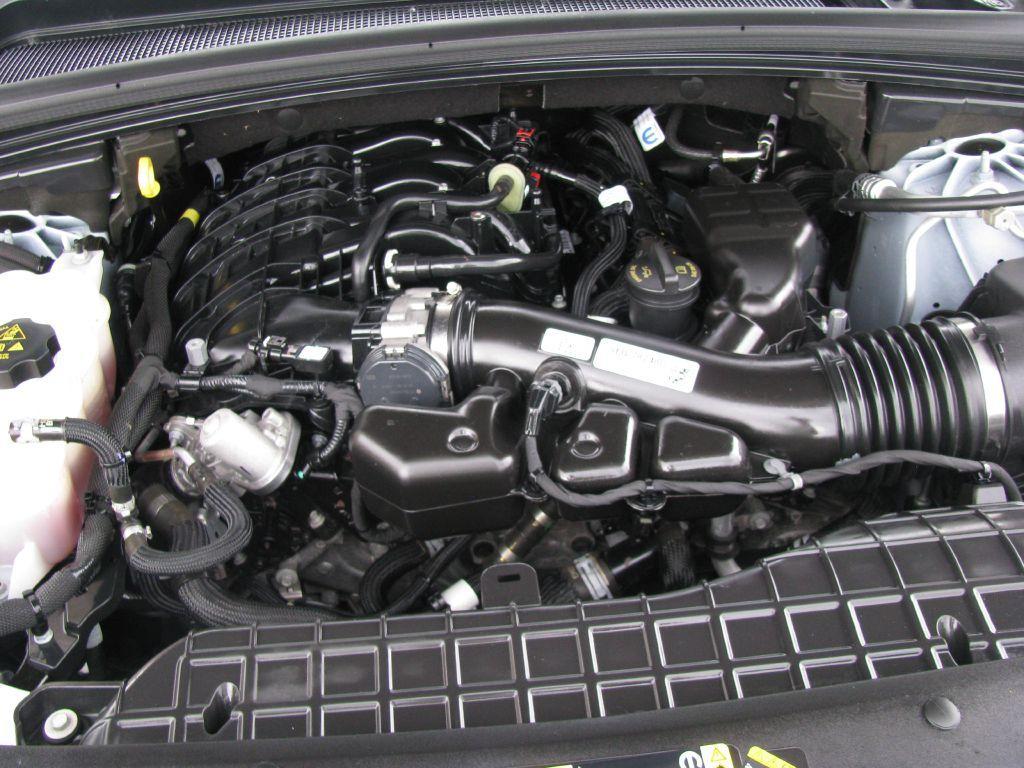 used 2023 Jeep Grand Cherokee car, priced at $32,900