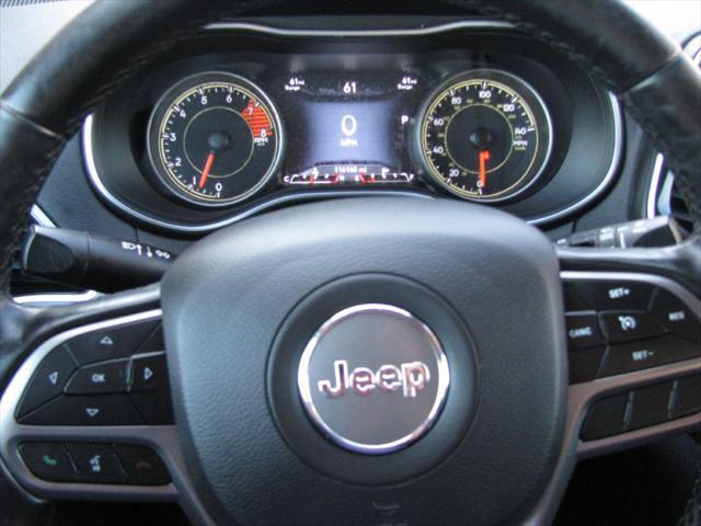 used 2020 Jeep Cherokee car, priced at $16,500