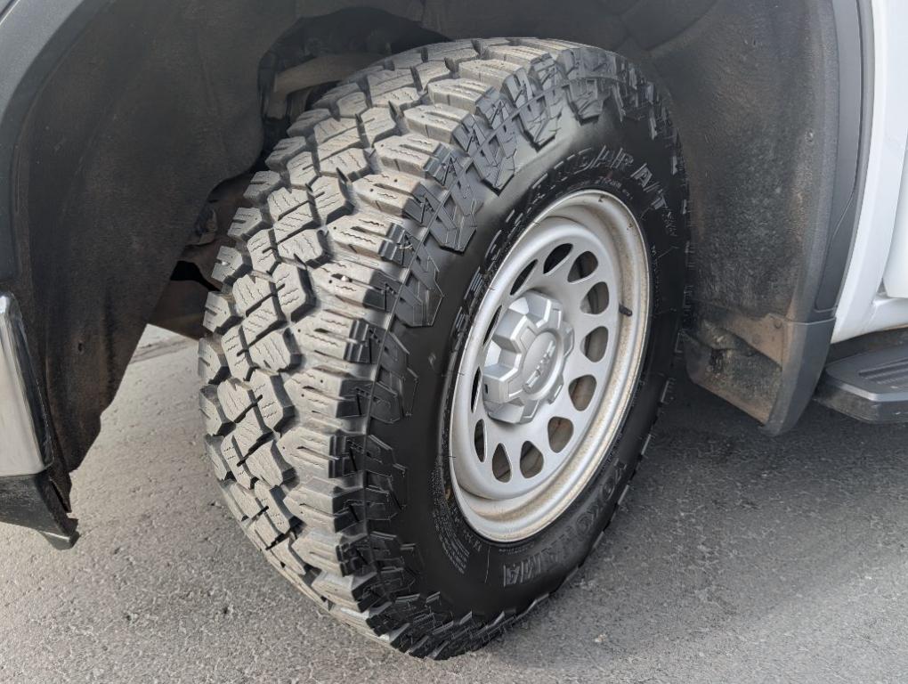 used 2022 GMC Sierra 1500 Limited car, priced at $21,400