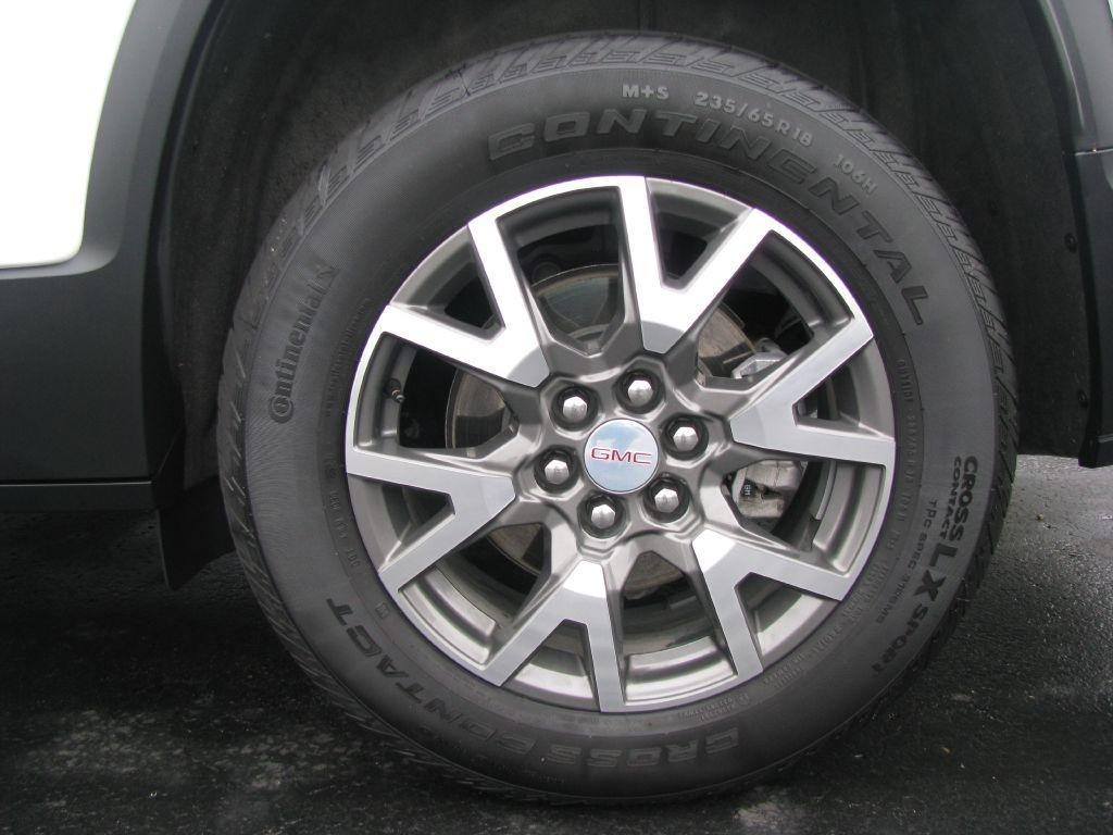 used 2023 GMC Acadia car, priced at $29,900