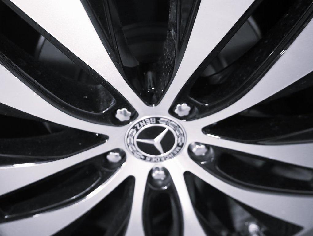 used 2025 Mercedes-Benz GLE 350 car, priced at $58,452