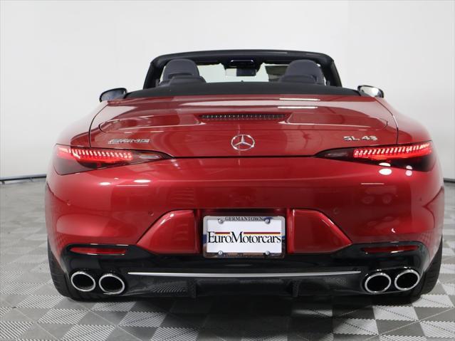 new 2024 Mercedes-Benz AMG SL 43 car, priced at $113,415