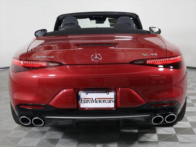 new 2024 Mercedes-Benz AMG SL 43 car, priced at $113,415