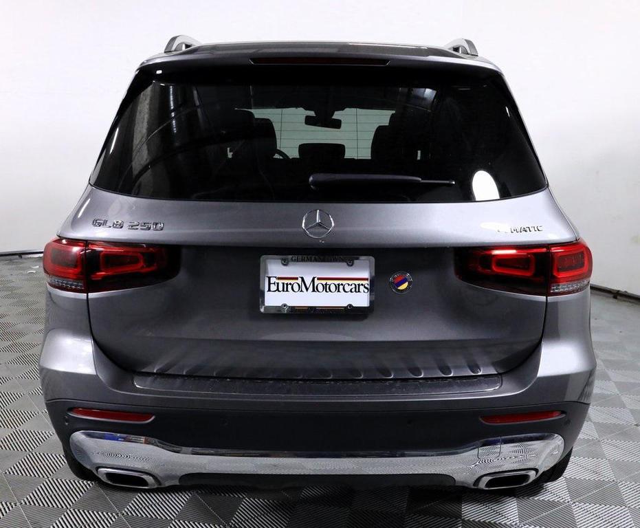 used 2022 Mercedes-Benz GLB 250 car, priced at $31,983