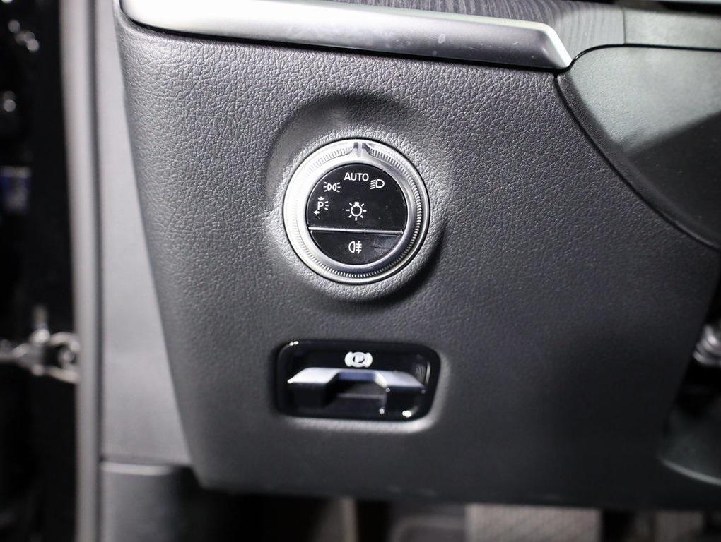 used 2025 Mercedes-Benz C-Class car, priced at $43,846