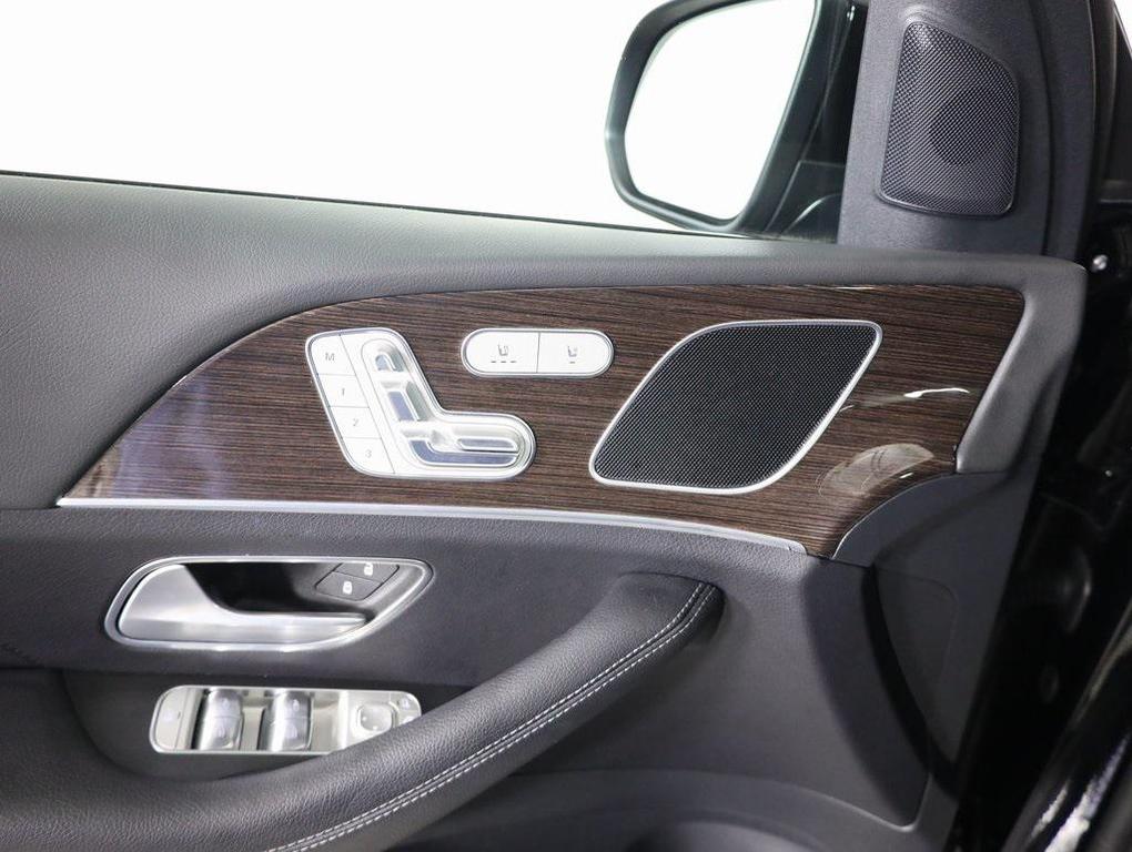 used 2025 Mercedes-Benz GLE 350 car, priced at $55,997