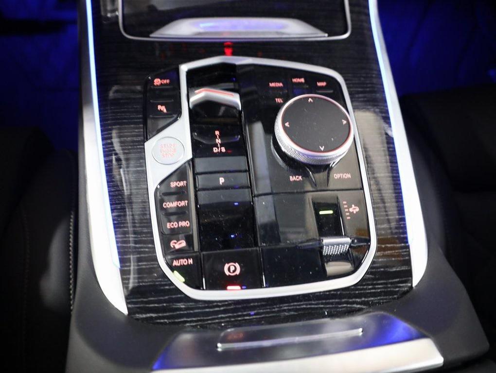 used 2025 BMW X7 car, priced at $79,994
