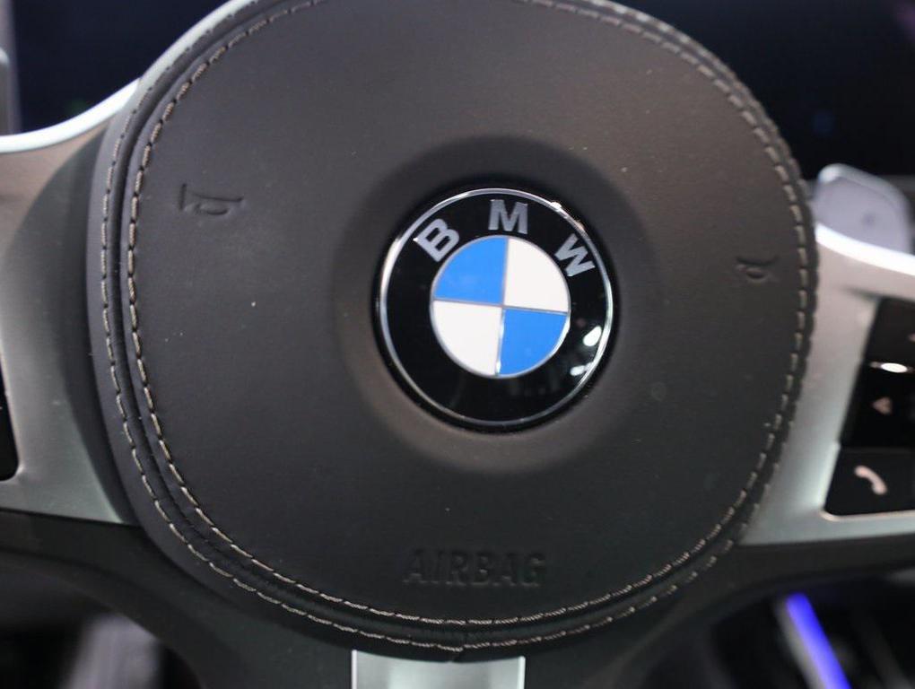 used 2025 BMW X7 car, priced at $79,994