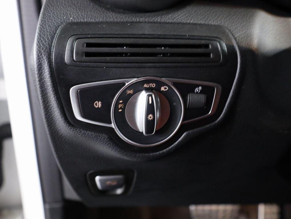 used 2022 Mercedes-Benz GLC 300 car, priced at $43,892