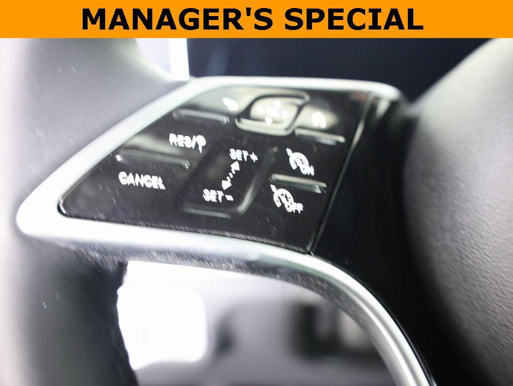 used 2025 Mercedes-Benz GLE 350 car, priced at $67,899