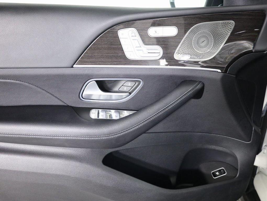 used 2023 Mercedes-Benz GLE 350 car, priced at $44,996