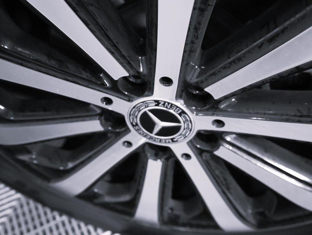 used 2023 Mercedes-Benz GLB 250 car, priced at $36,998