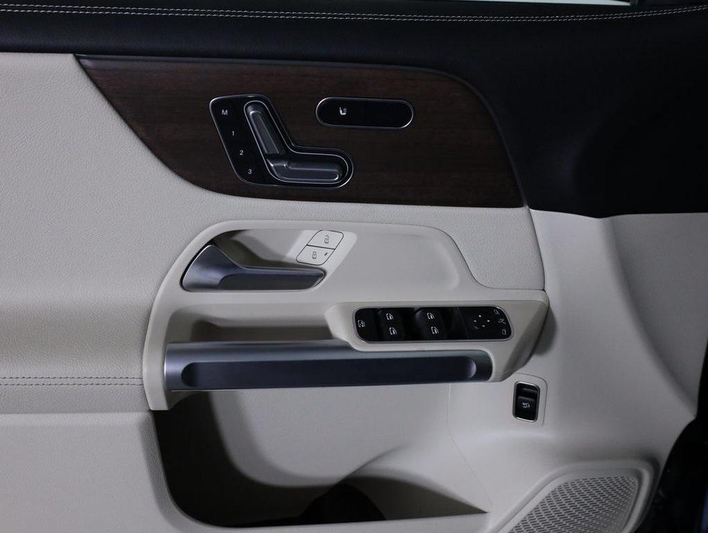used 2023 Mercedes-Benz GLB 250 car, priced at $36,998