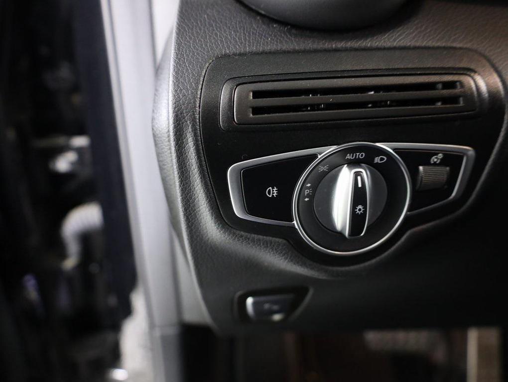 used 2022 Mercedes-Benz GLC 300 car, priced at $32,879